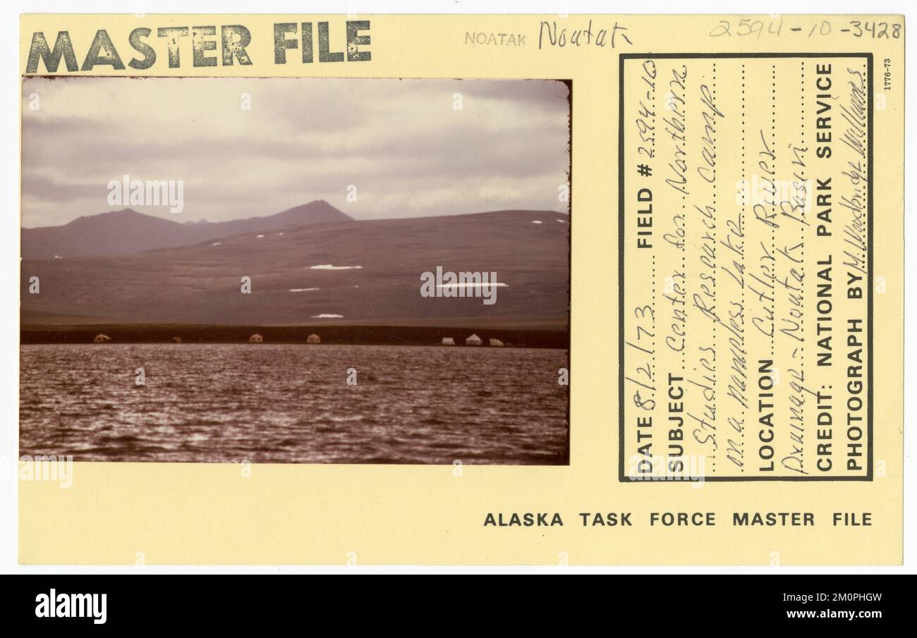 Centre d'études nordiques camp de recherche sur un lac sans nom. Photographies du Groupe de travail de l'Alaska Banque D'Images