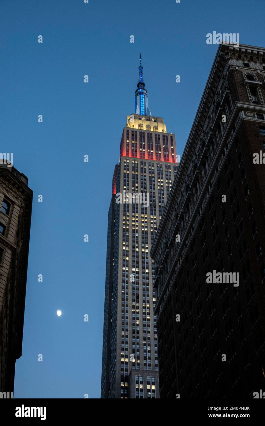 Empire State Building de nuit, NYC USA 2022 Banque D'Images