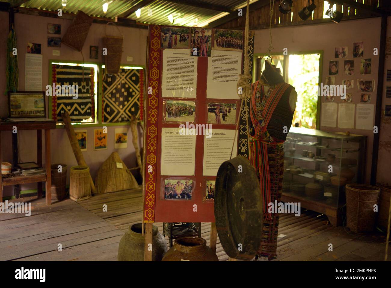 Un petit musée dédié à la culture, aux coutumes et à l'histoire du peuple indigène Rungus. Kudat, Bornéo, Malaisie. Banque D'Images