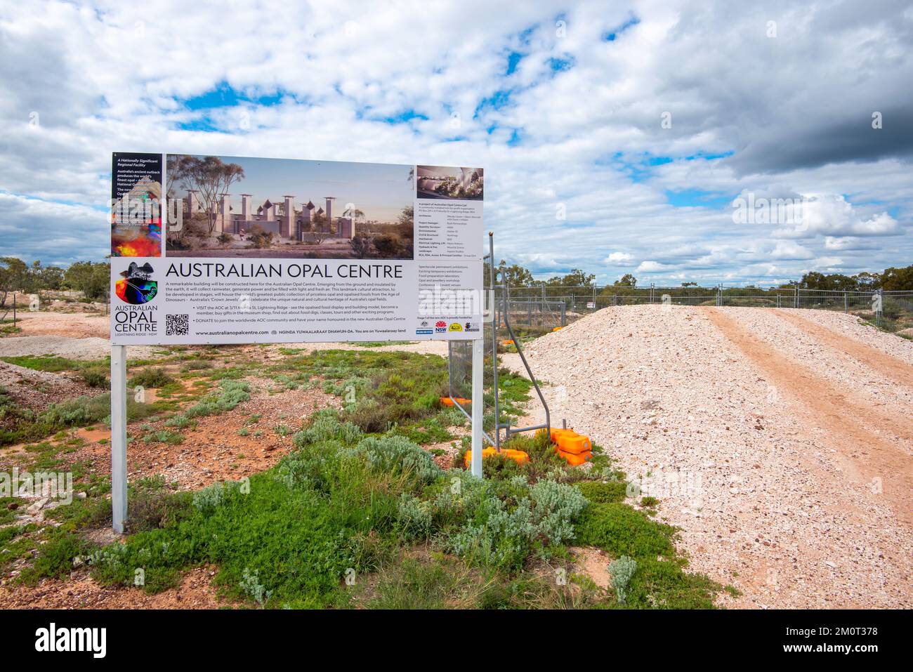 2022 sept. Lightning Ridge : l'Australian Opal Centre est un musée national en cours de construction dans la ville minière de l'Outback de Lightning Ridge, en Australie Banque D'Images