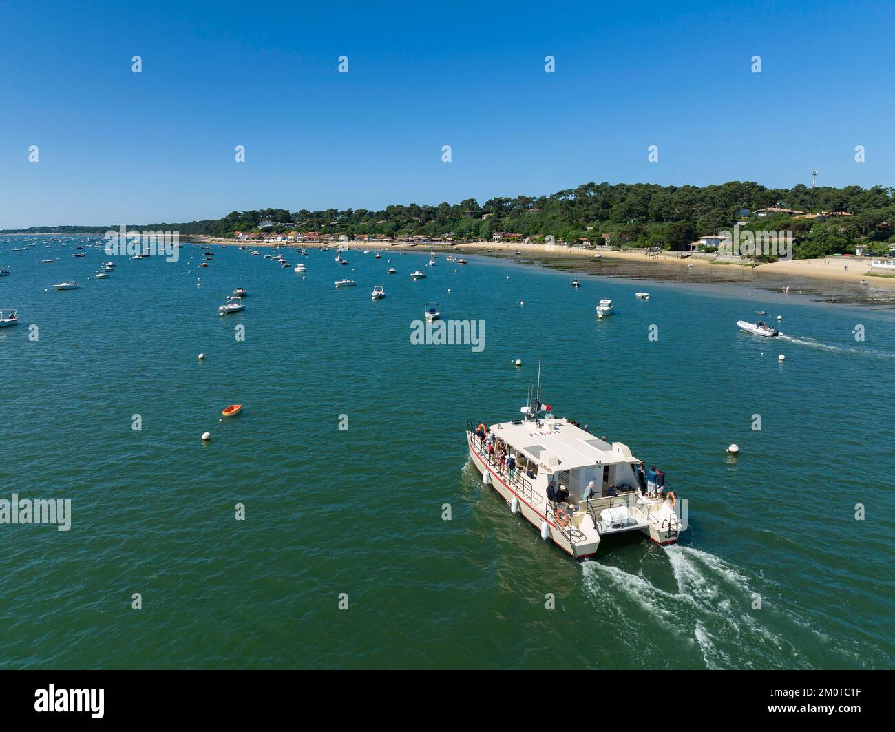 France, Gironde, bassin d'Arcachon, navette maritime, UBA (Union des Boatmen d'Arcachon) (vue aérienne) Banque D'Images