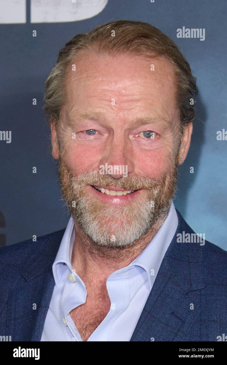 Londres, Royaume-Uni . 8 décembre 2022 . Iain Glen photographié à la première de Londres du Rig qui a eu lieu au Regent Street Cinema. Crédit : Alan D West/EMPICS/Alay Live News Banque D'Images