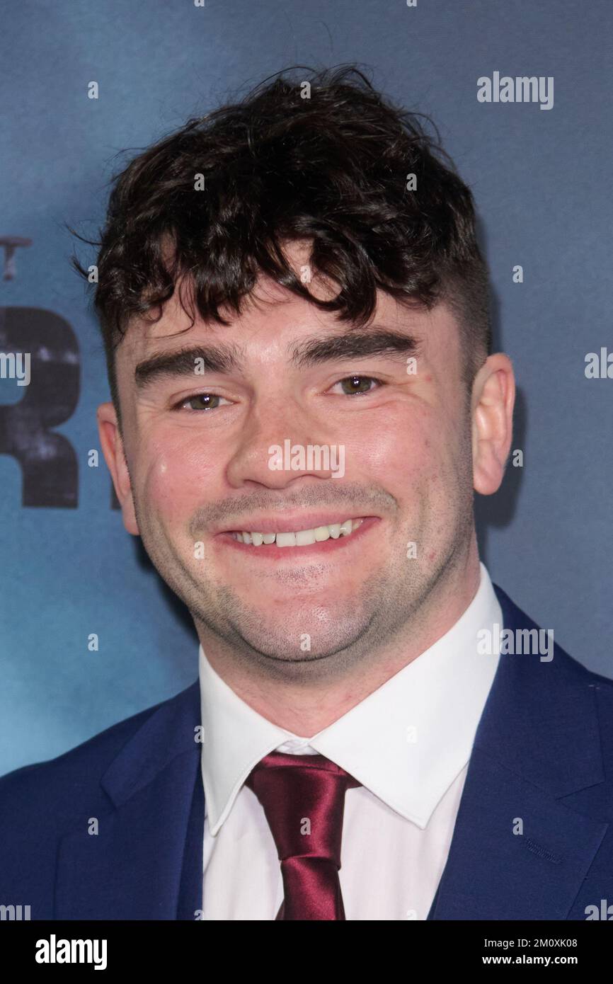 Londres, Royaume-Uni . 8 décembre 2022 . Cameron Fulton photographié à la première de Londres du Rig au Regent Street Cinema. Crédit : Alan D West/EMPICS/Alay Live News Banque D'Images