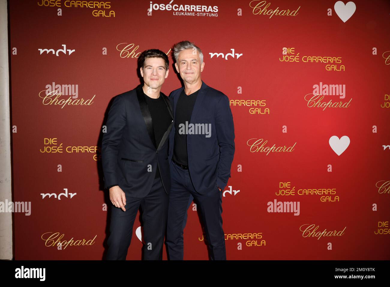 Philipp Danne, Robert Lohr BEI der Spendengala „José Carreras Gala 2022 ' im Studio 3 Media City. Leipzig, 07.12.2022. Banque D'Images