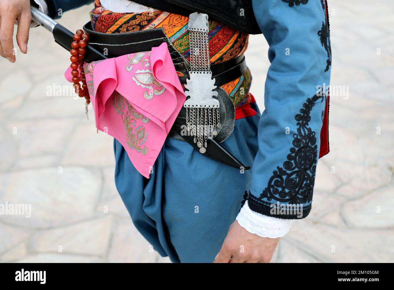 Turquie, Mugla, festival culturel local Mentese folklore (efe zeybek) vêtements pour hommes et femmes Banque D'Images