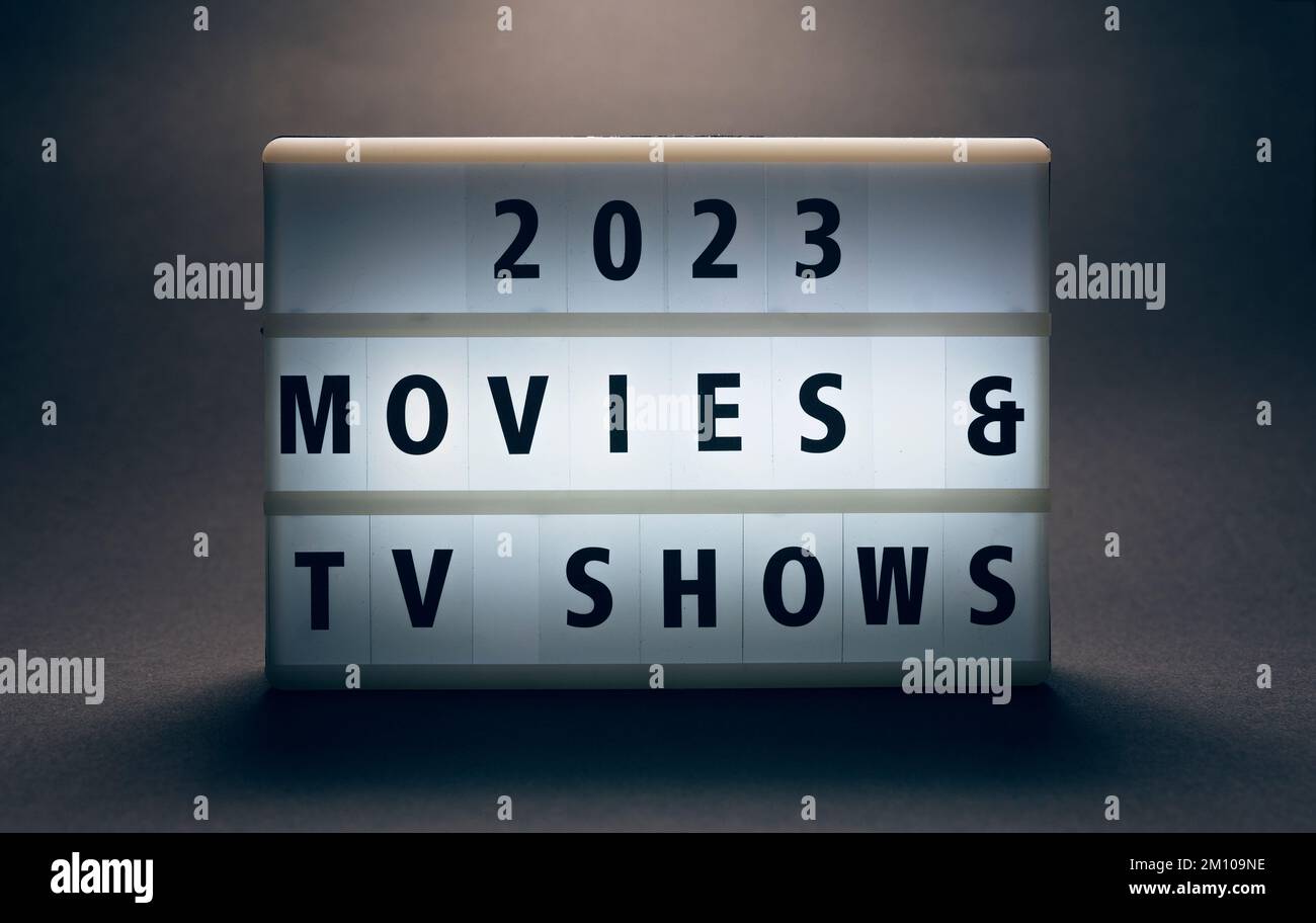 Coffret lumineux avec inscription : 2023 films et émissions de télévision Banque D'Images