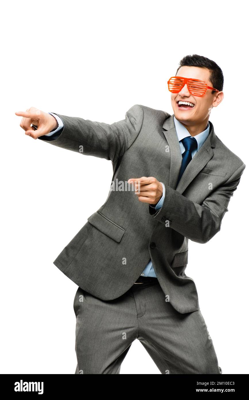 Vivez-le pendant que vous le pouvez. un homme d'affaires asiatique sur fond de studio. Banque D'Images