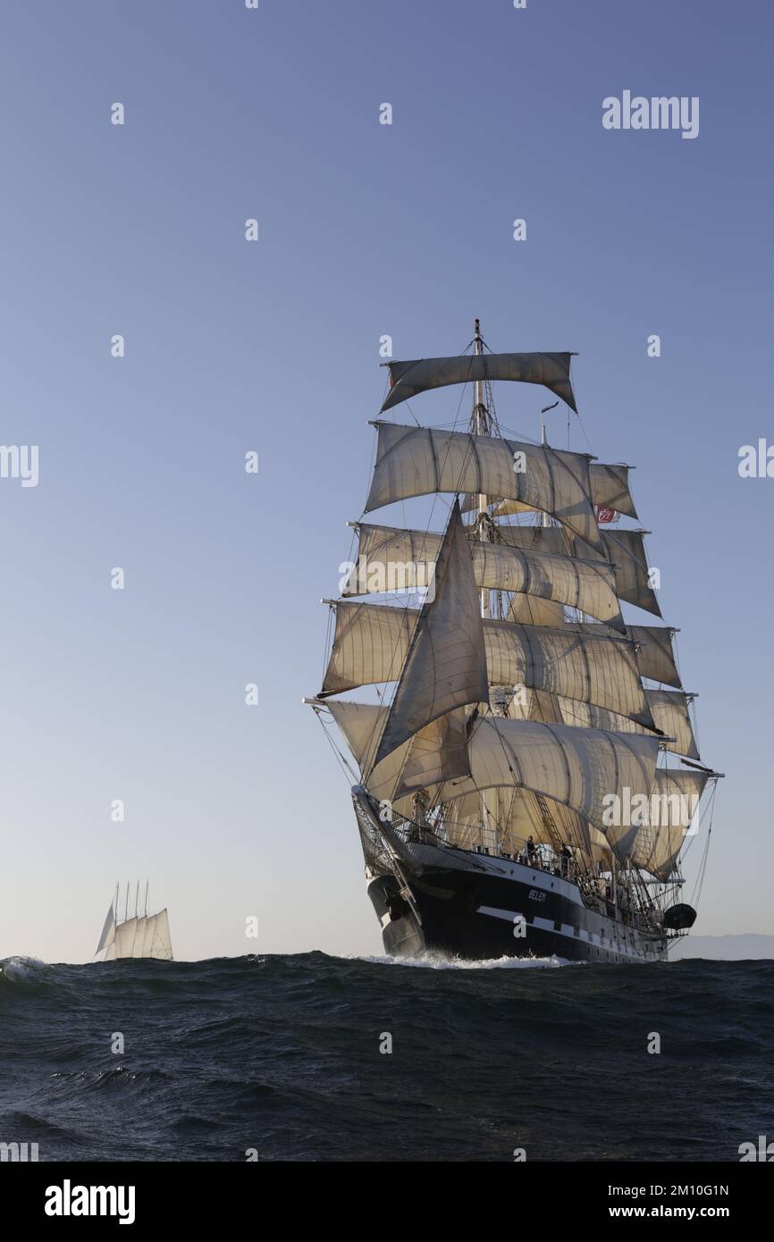 Barque française Belem, course de grands navires au large de Lisbonne, 2016 Banque D'Images