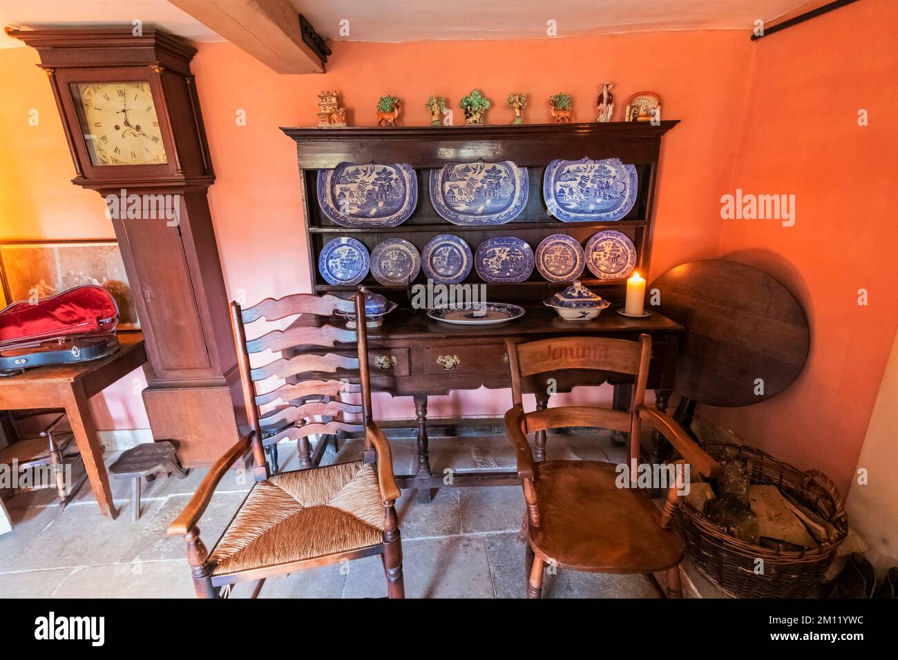 Angleterre, Dorset, Dorchester, Hardy's Cottage, Higher Bockhampton Village, Le lieu de naissance de l'auteur anglais Thomas Hardy, Interior View of the Parlor Banque D'Images