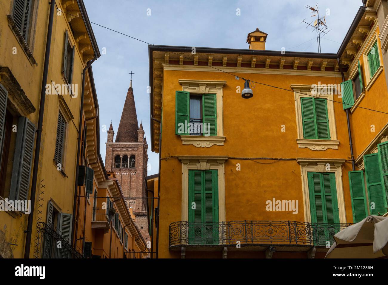 La basilique di san zeno Banque de photographies et d’images à haute