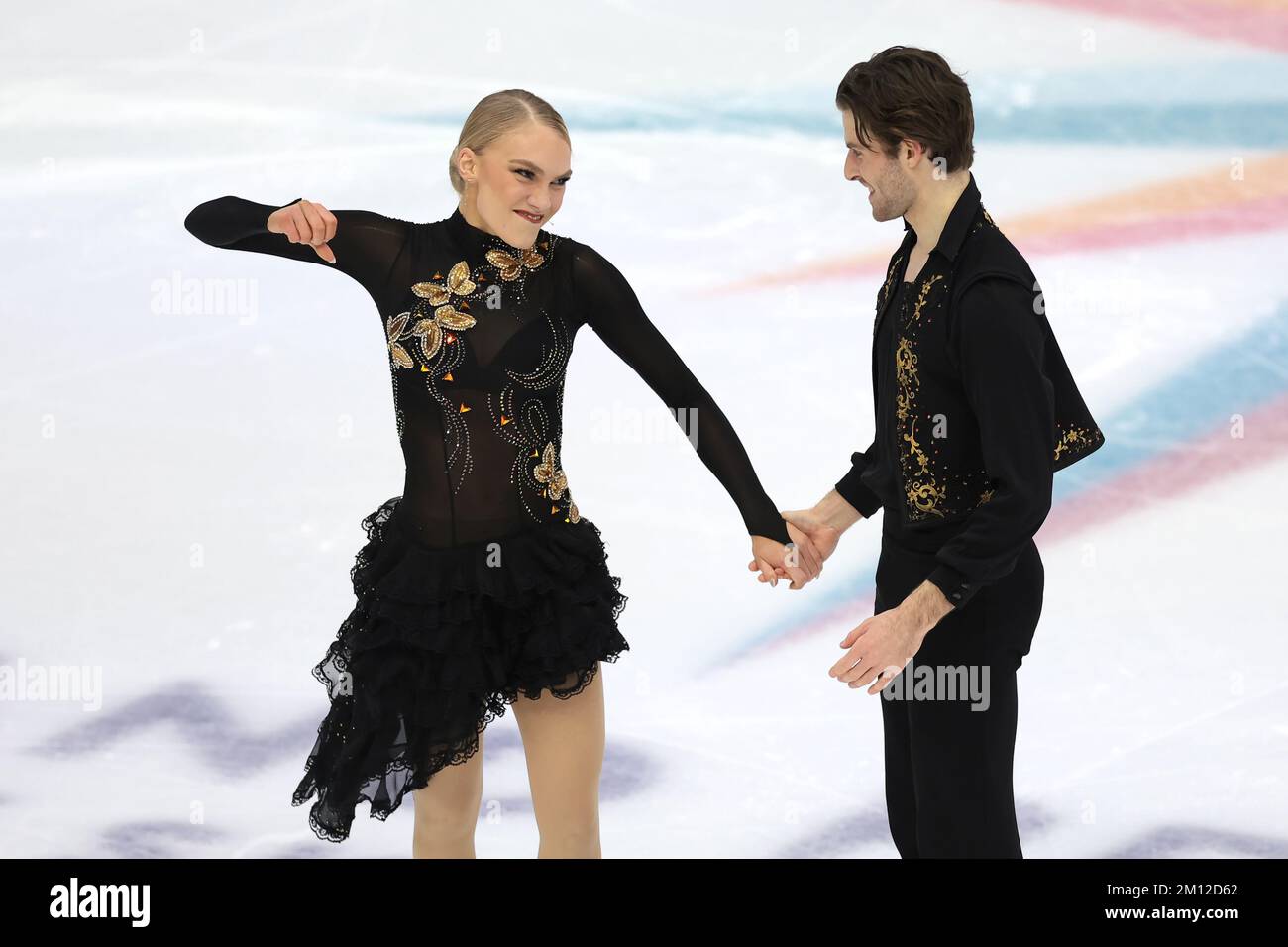 Turin, Italie, le 9th décembre 2022. Phebe Bekker et James Hernandez de Grande-Bretagne se produit dans la Junior Ice Dance Rythm Dance à Palavela, Turin. Date de la photo : 9th décembre 2022. Crédit photo à lire: Jonathan Moscrop/Sportimage crédit: Sportimage/Alay Live News Banque D'Images