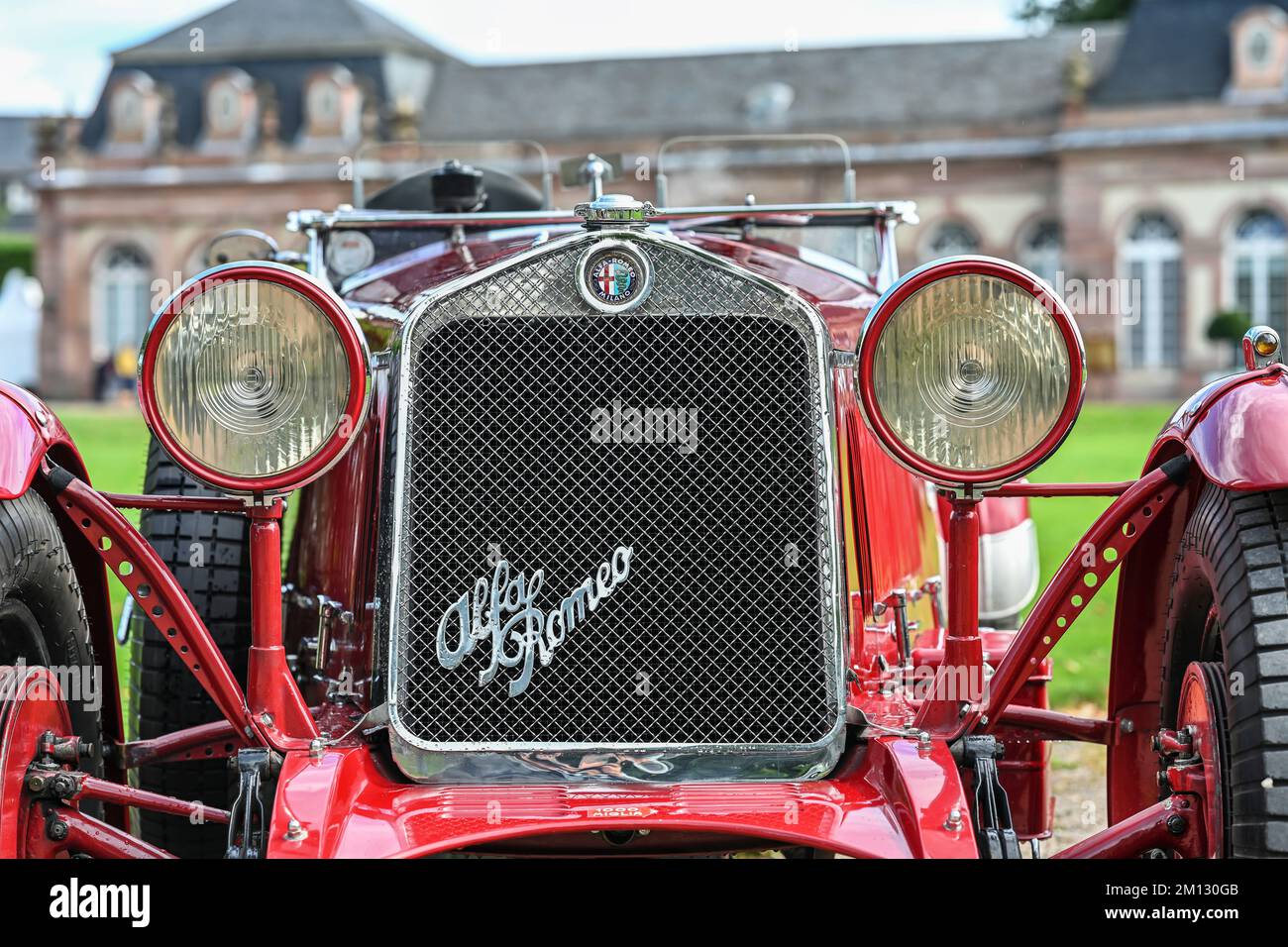 Schwetzingen, Bade-Wurtemberg, Allemagne, Concours d'Elégance im Schlosspark, Alfa Romeo 6C 1750, année 1929, moteur Testa Fissa 6 cylindres, 1750 ccm, 102 ch. Banque D'Images