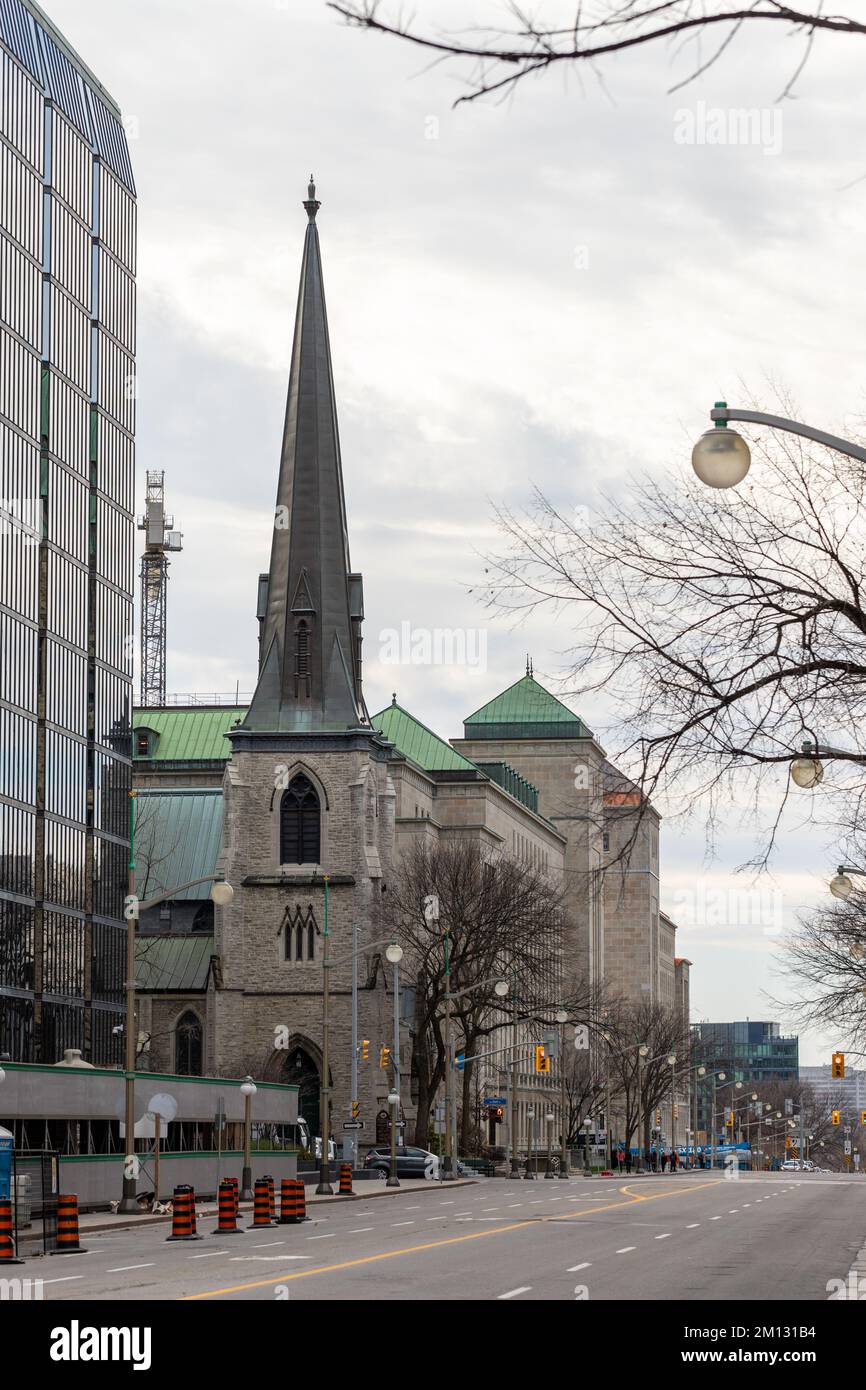 Ottawa, Canada - 10 novembre 2022 : St. Andrew's Presbyterian Church, dans le centre-ville Banque D'Images