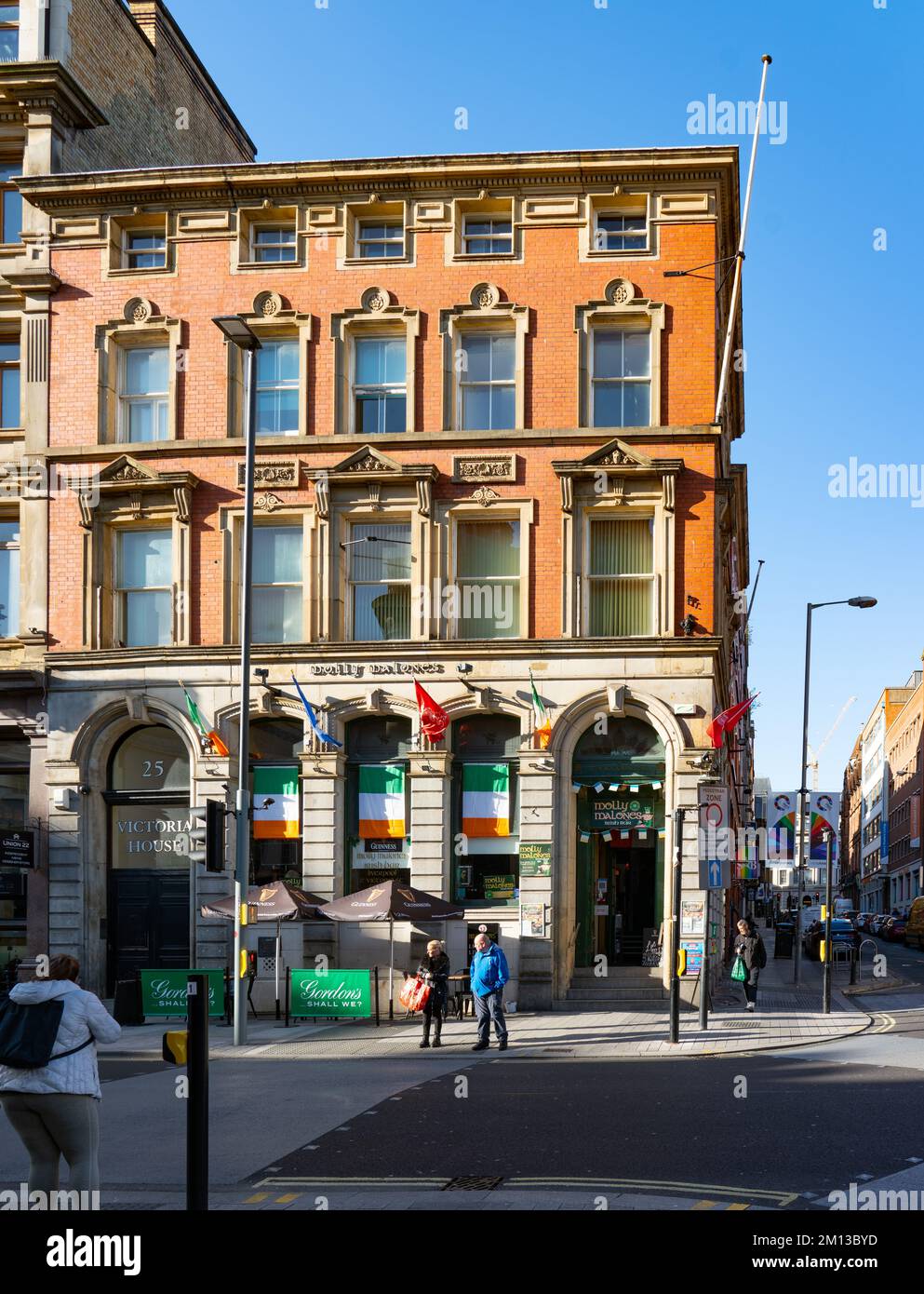 Molly Malone's Bar, 25-27 Victoria Street, Liverpool. Anciennement une banque. Photo prise en octobre 2021. Banque D'Images