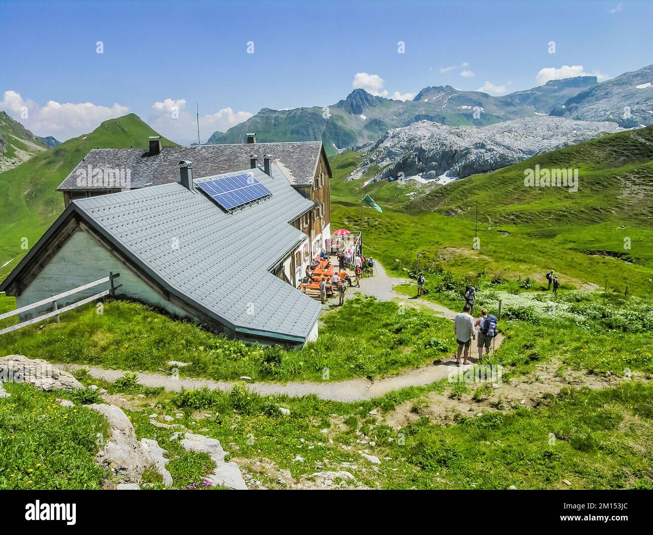 L'image est de l'Austrian Alpine Club OeAV Section Vorarlberg propriété de Tilisuna refuge de montagne dans les Alpes de Ratkon de l'Autriche occidentale Banque D'Images