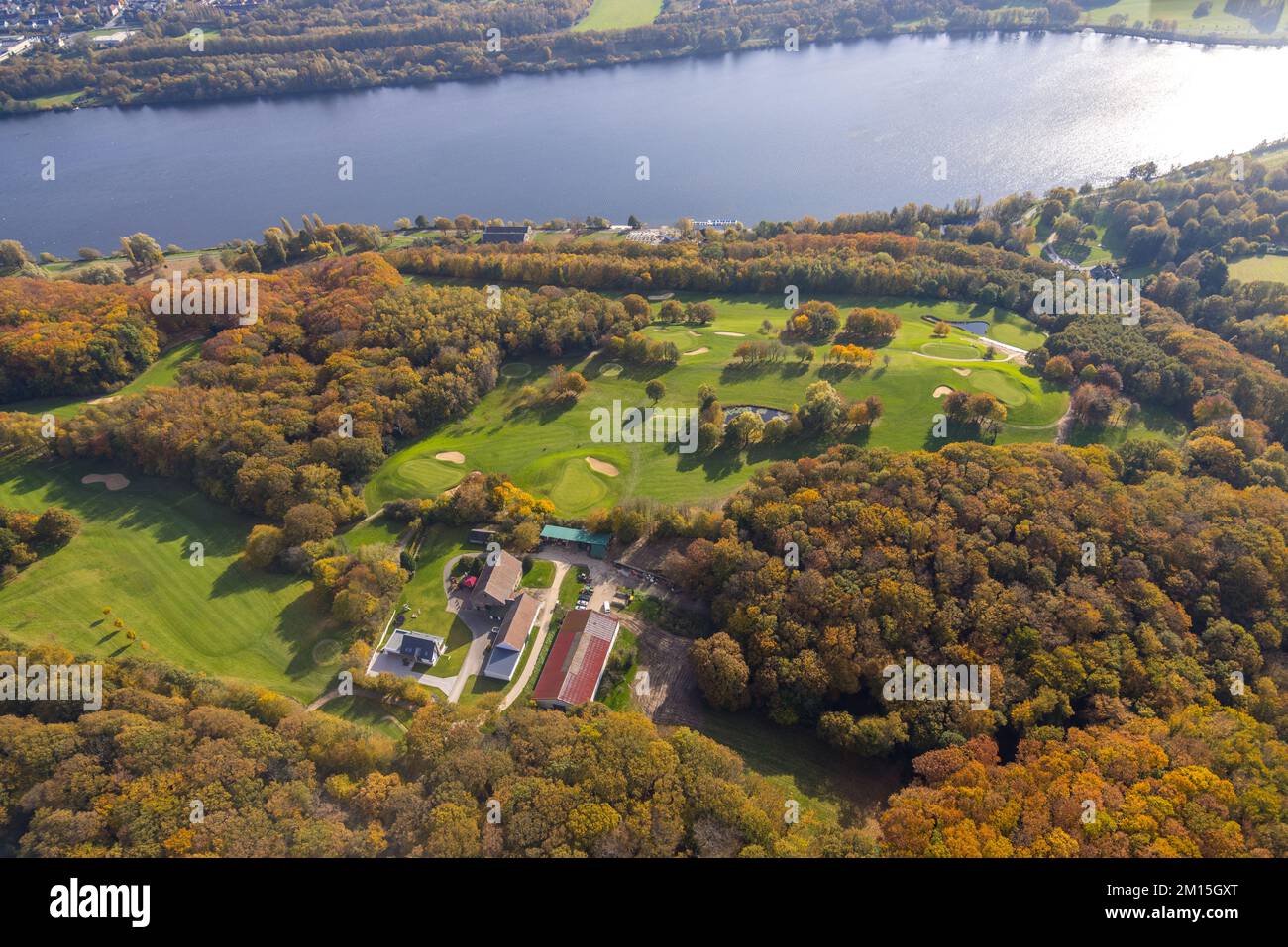 Vue aérienne, Lac Kemnader et parcours de golf Bochum Golf Club dans le quartier de Stiepel à Bochum, région de la Ruhr, Rhénanie-du-Nord-Westphalie, Allemagne, Bochum, DE, EUR Banque D'Images