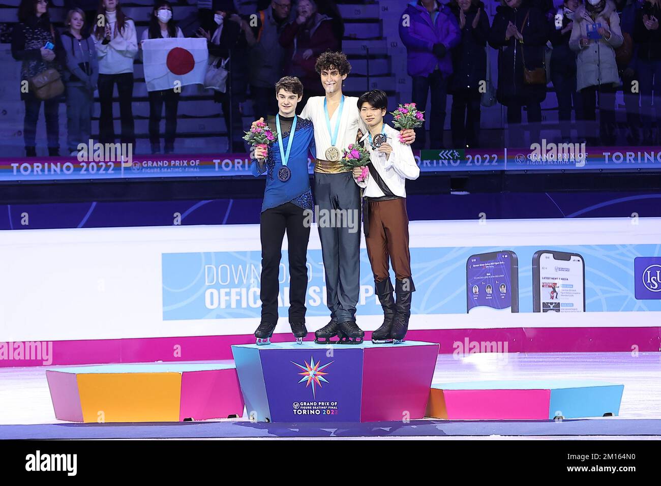 Turin, Italie. 10th décembre 2022. Cérémonie de remise des prix Junior Men of Grand Prix of Figure Skating final Torino 2022 (Italie) (photo de Valerio Origo/LiveMedia/LiveMedia/Sipa USA) Credit: SIPA US/Alay Live News Banque D'Images