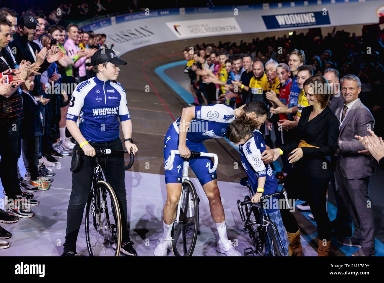 ROTTERDAM - Niki Terpstra est mis en lumière pendant les six jours de Rotterdam. Le gagnant du Tour de Flandre et de Paris-Roubaix, entre autres, dit Au revoir comme cycliste professionnel à l'âge de 38 ans. ANP MARCEL GUERRIER Banque D'Images