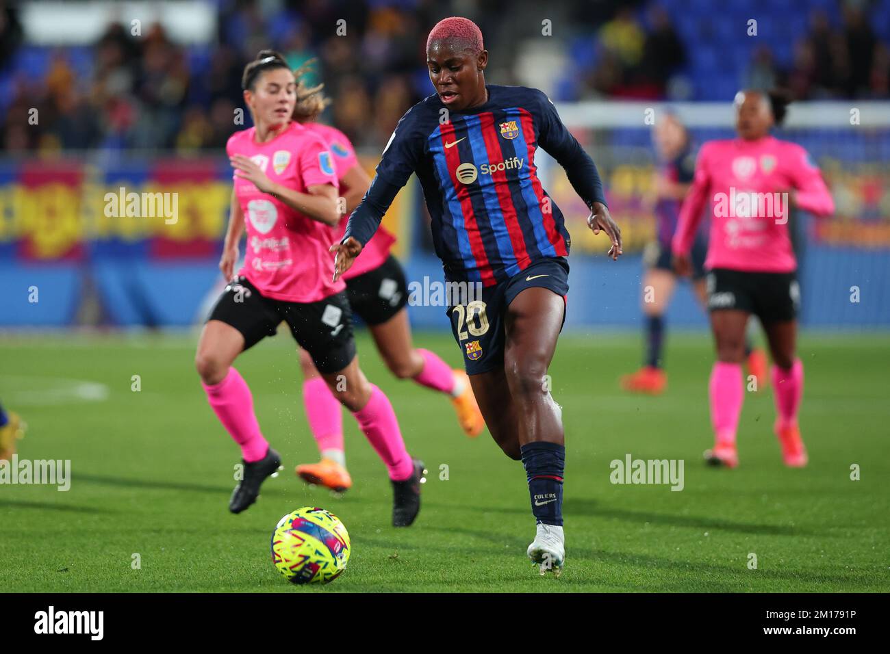 Barcelone, Espagne. 10th décembre 2022. Oshoala du FC Barcelone en action pendant le match de la Liga F entre le FC Barcelone et Alhama CF au stade Johan Cruyff de Barcelone, Espagne. Crédit : DAX Images/Alamy Live News Banque D'Images