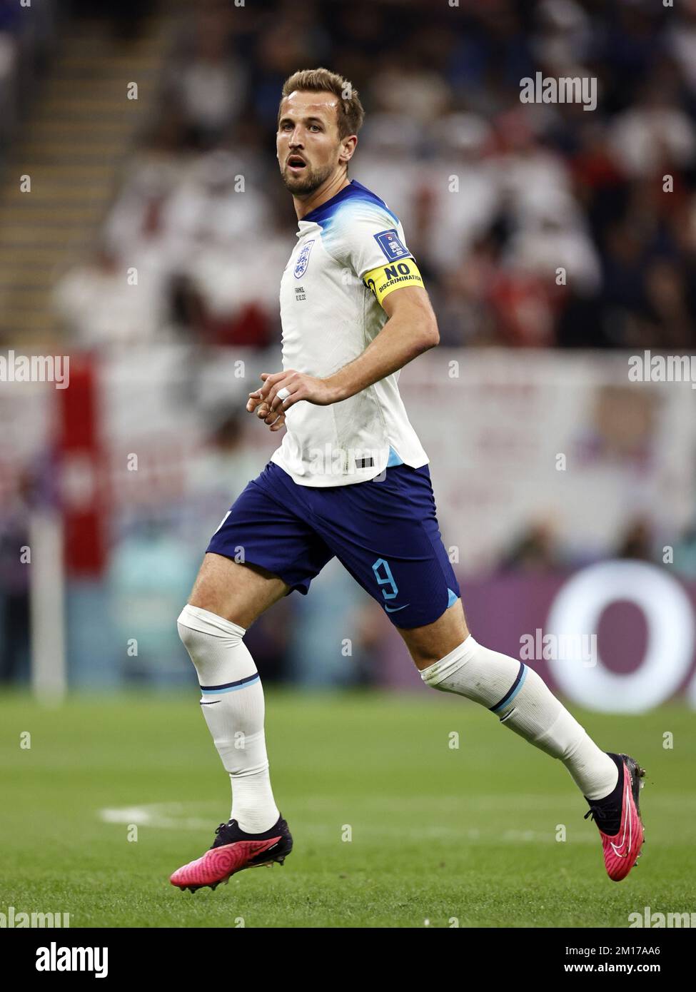 AL KHOR - Harry Kane d'Angleterre pendant la coupe du monde de la FIFA Qatar 2022 quart de finale entre l'Angleterre et la France au stade Al Bayt sur 10 décembre 2022 à Al Khor, Qatar. AP | Dutch Height | MAURICE DE PIERRE crédit: ANP/Alay Live News Banque D'Images