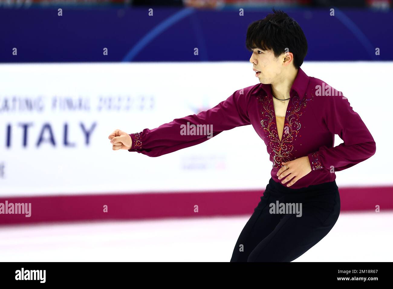 Turin, Italie, le 10th décembre 2022. Shun Sato, du Japon, se produit dans le programme de patinage libre pour hommes à Palavela, Turin. Date de la photo : 10th décembre 2022. Crédit photo à lire: Jonathan Moscrop/Sportimage crédit: Sportimage/Alay Live News Banque D'Images