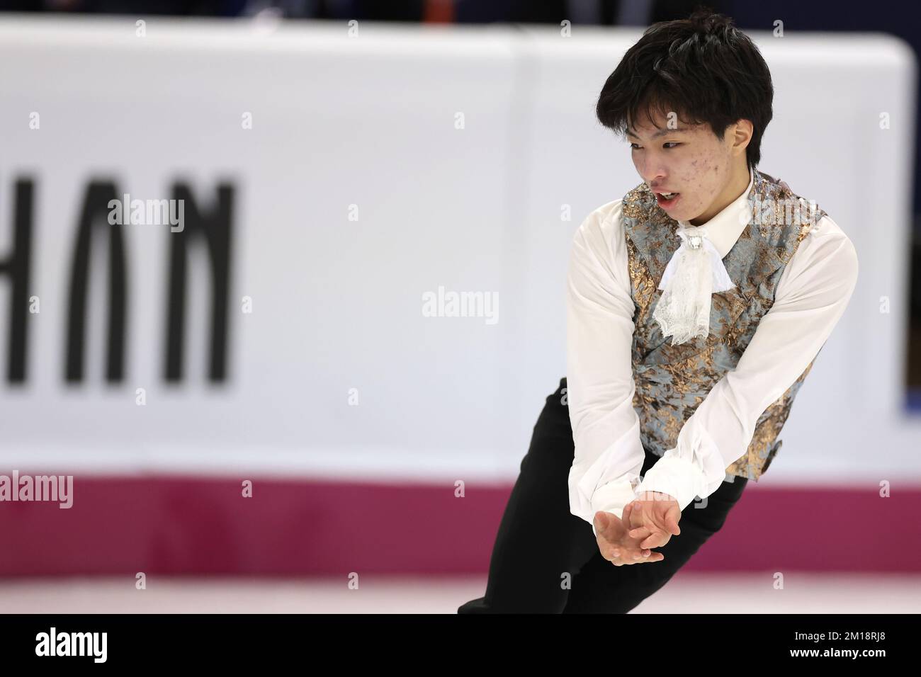 Turin, Italie, le 10th décembre 2022. Kao Miura du Japon se produit dans le programme de patinage libre pour hommes à Palavela, Turin. Date de la photo : 10th décembre 2022. Crédit photo à lire: Jonathan Moscrop/Sportimage crédit: Sportimage/Alay Live News Banque D'Images