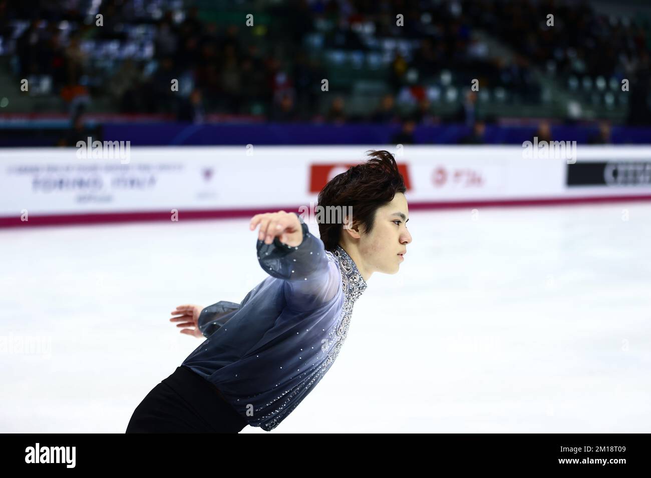 Turin, Italie, le 10th décembre 2022. Shoma Uno, du Japon, se produit dans le cadre du programme de patinage libre pour hommes à Palavela, Turin. Date de la photo : 10th décembre 2022. Crédit photo à lire: Jonathan Moscrop/Sportimage crédit: Sportimage/Alay Live News Banque D'Images