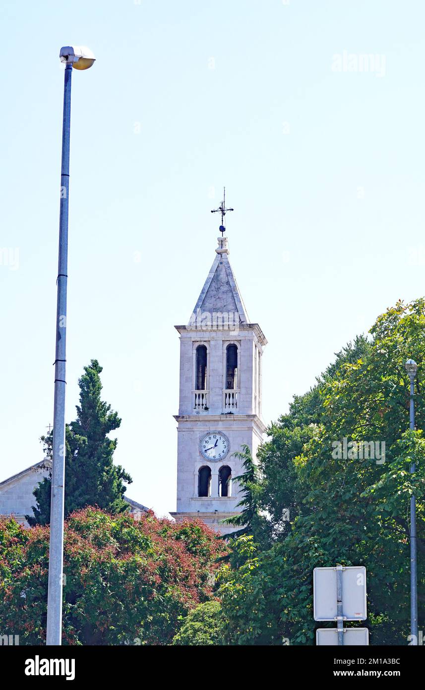 Vue sur les jardins, les rues et les ruelles de Zadar, Dalmatie en Croatie, Europe Banque D'Images