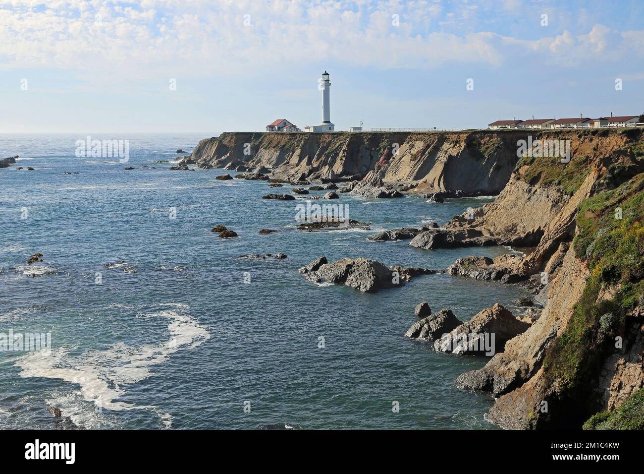 Vue sur le phare de point Arena - Californie Banque D'Images