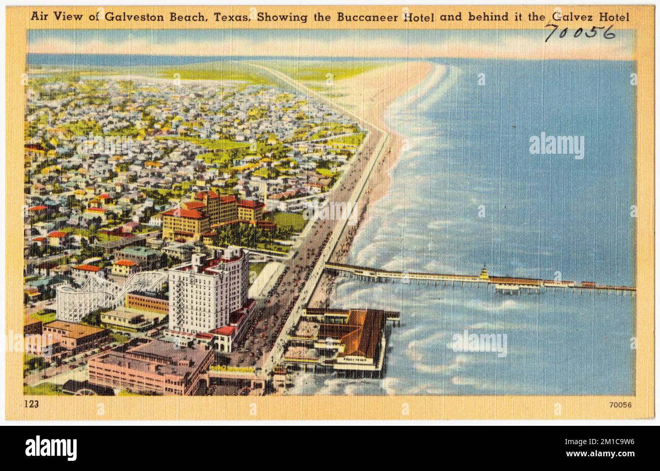 Vue aérienne de Galveston Beach, Texas, montrant l'hôtel Buccaneer et derrière lui l'hôtel Galvez, les villes et les villes, Tichnor Brothers Collection, cartes postales des États-Unis Banque D'Images