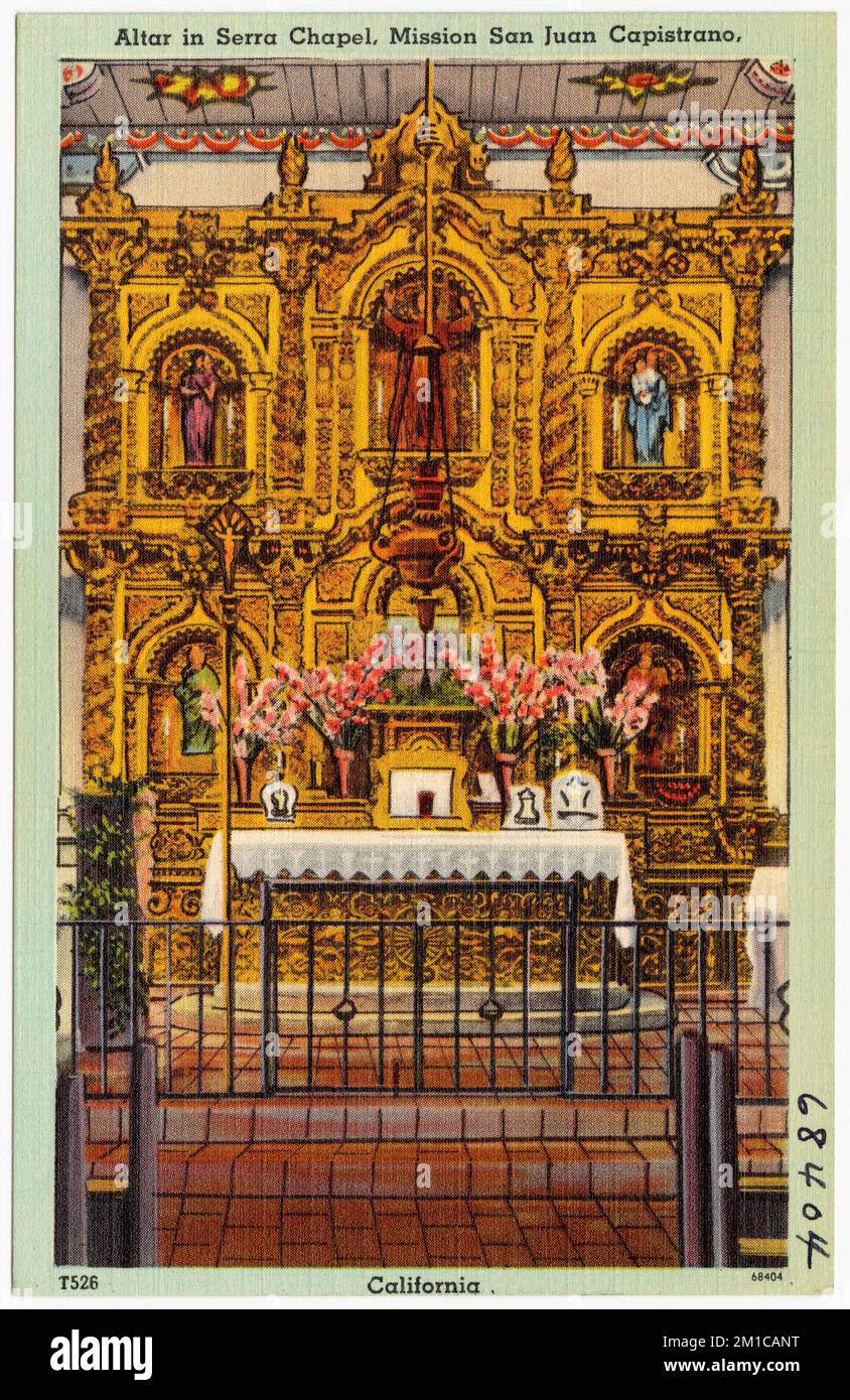 Autel dans la chapelle de la Sierra, Mission San Juan Capistrano, Californie , installations religieuses, Collection des frères Tichnor, cartes postales des États-Unis Banque D'Images