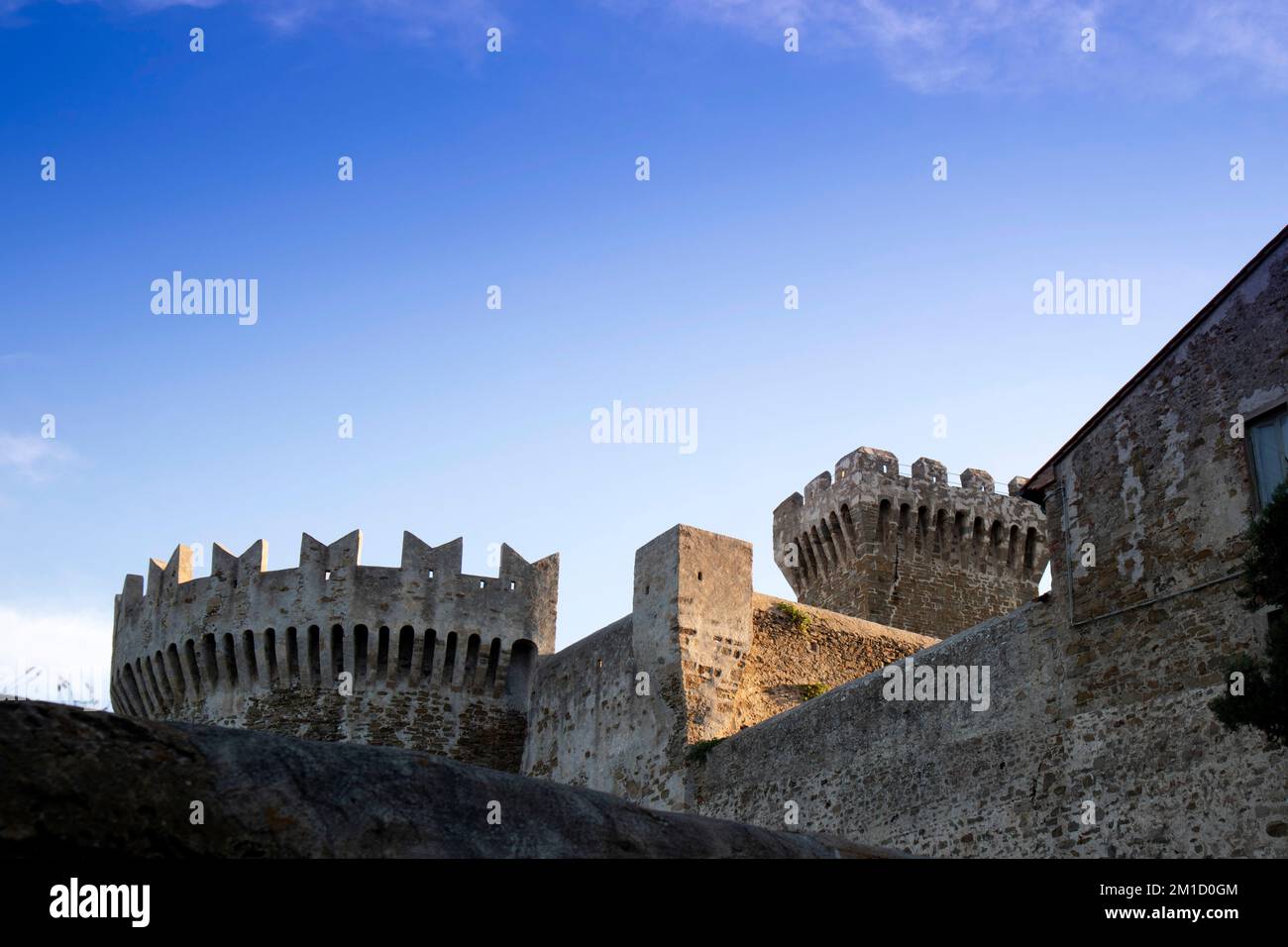 Documentation photographique du château de Populonia, un ancien village de Toscane en Italie Banque D'Images