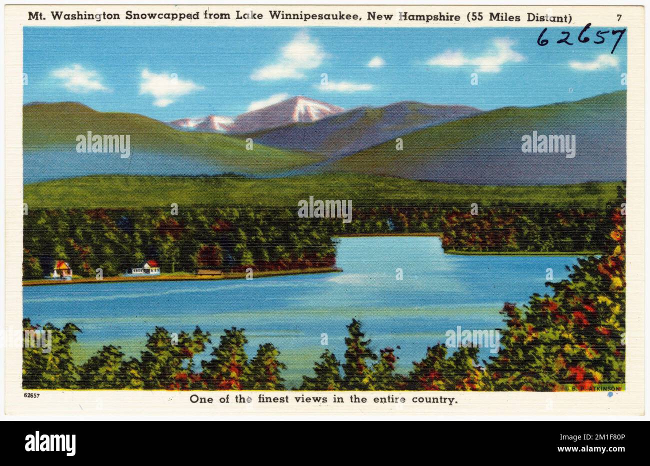 Mt. Washington a enneigé du lac Winnipesaukee, New Hampshire (55 miles de distance), l'une des plus belles vues dans tout le pays. , Lacs et étangs, montagnes, Collection des frères Tichnor, cartes postales des États-Unis Banque D'Images