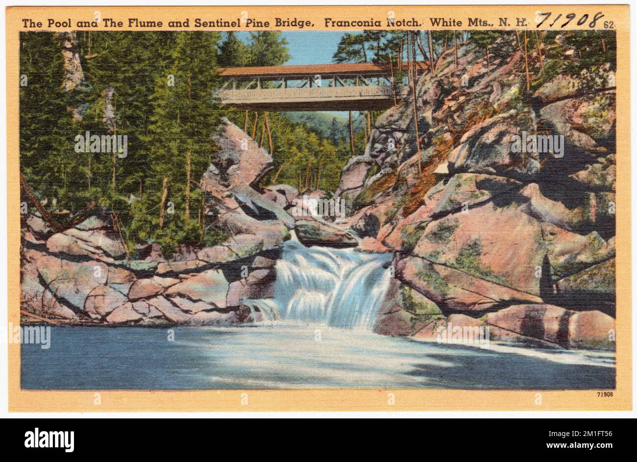 La piscine et le Flume et Sentinel Pine Bridge, Franconia Notch, White MTS., N.H. , Waterfall, Bridges, Tichnor Brothers Collection, cartes postales des États-Unis Banque D'Images