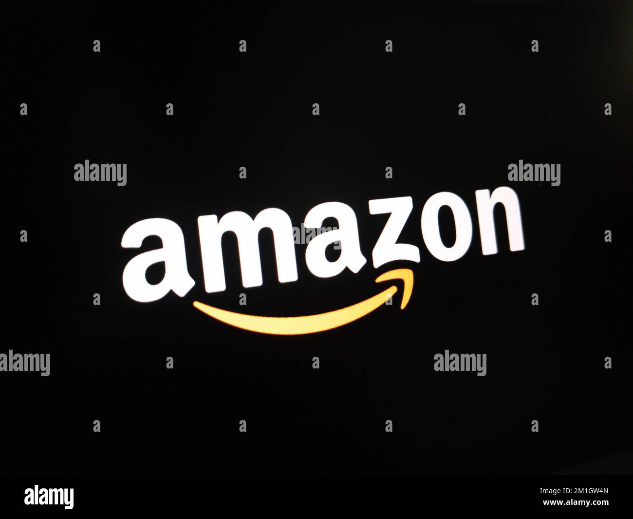 KONSKIE, POLOGNE - 12 décembre 2022 : logo Amazon affiché sur l'écran de l'ordinateur portable Banque D'Images