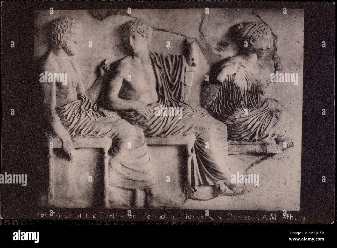 856, frise du Parthénon Poséidon, Dionysis et Demeter. A. M. Athènes , frises bandes ornementales, bas-reliefs, Antiquités, Dieux, Déesses, Parthénon Athènes, Grèce, Déité grecque Poséidon, Apollon Deity, La déité grecque d'Artemis. Collection Nicholas Catsimpolas Banque D'Images