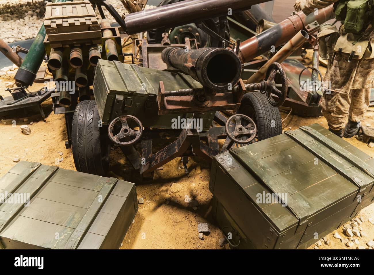 19 décembre 2021.Moscou, Russie.Divers trophées capturés par l'armée russe en Syrie au cours de la lutte contre les gangs terroristes.ISIL Handic Banque D'Images