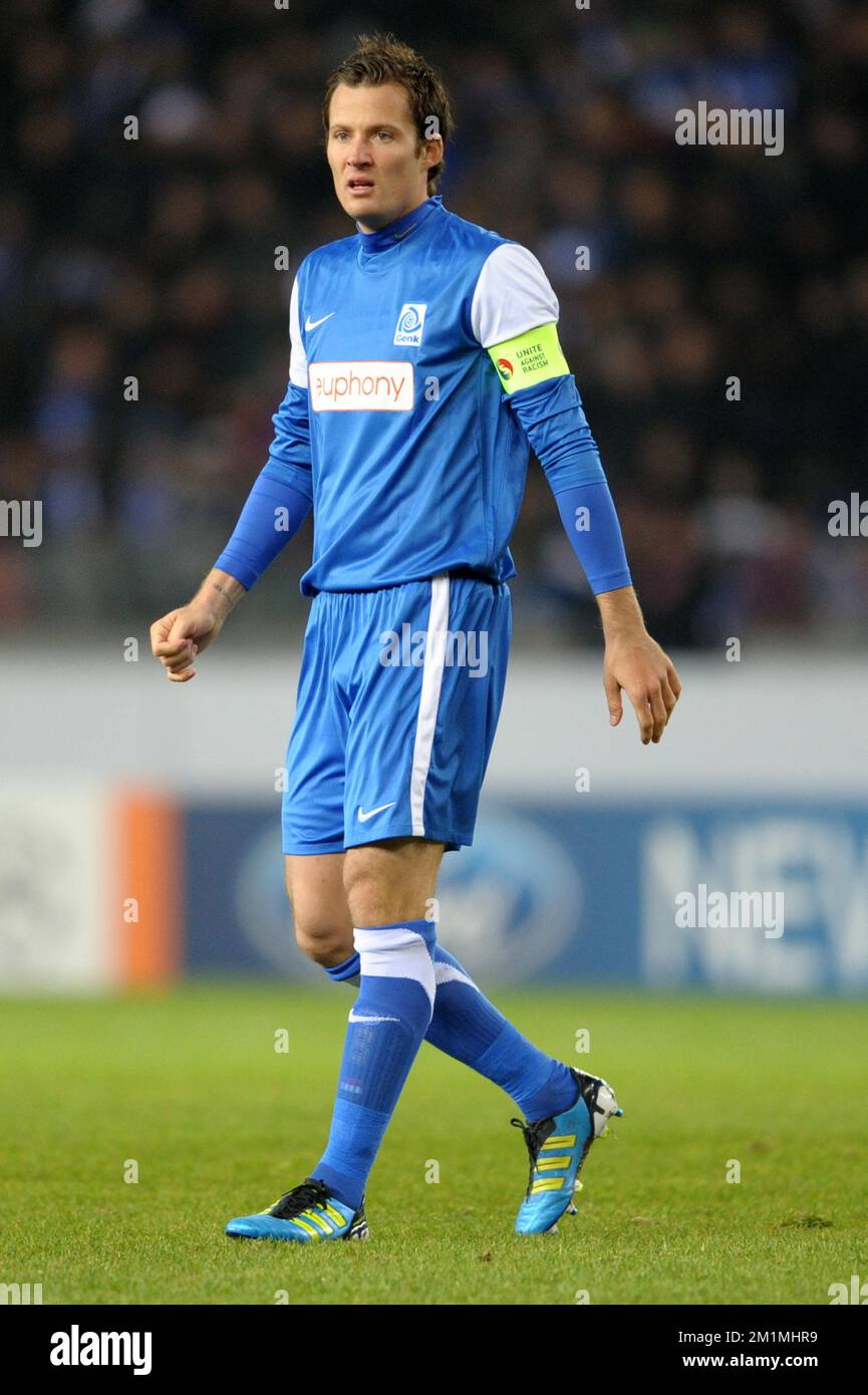 Daniel Tozser, capitaine de Genk, a photographié lors du match du groupe E de la Ligue des champions entre le club de football belge de première division KRC Genk et le club de football allemand de première division Bayer 04 Leverkusen, le sixième et dernier jour de la compétition de la Ligue des champions à Genk. Banque D'Images