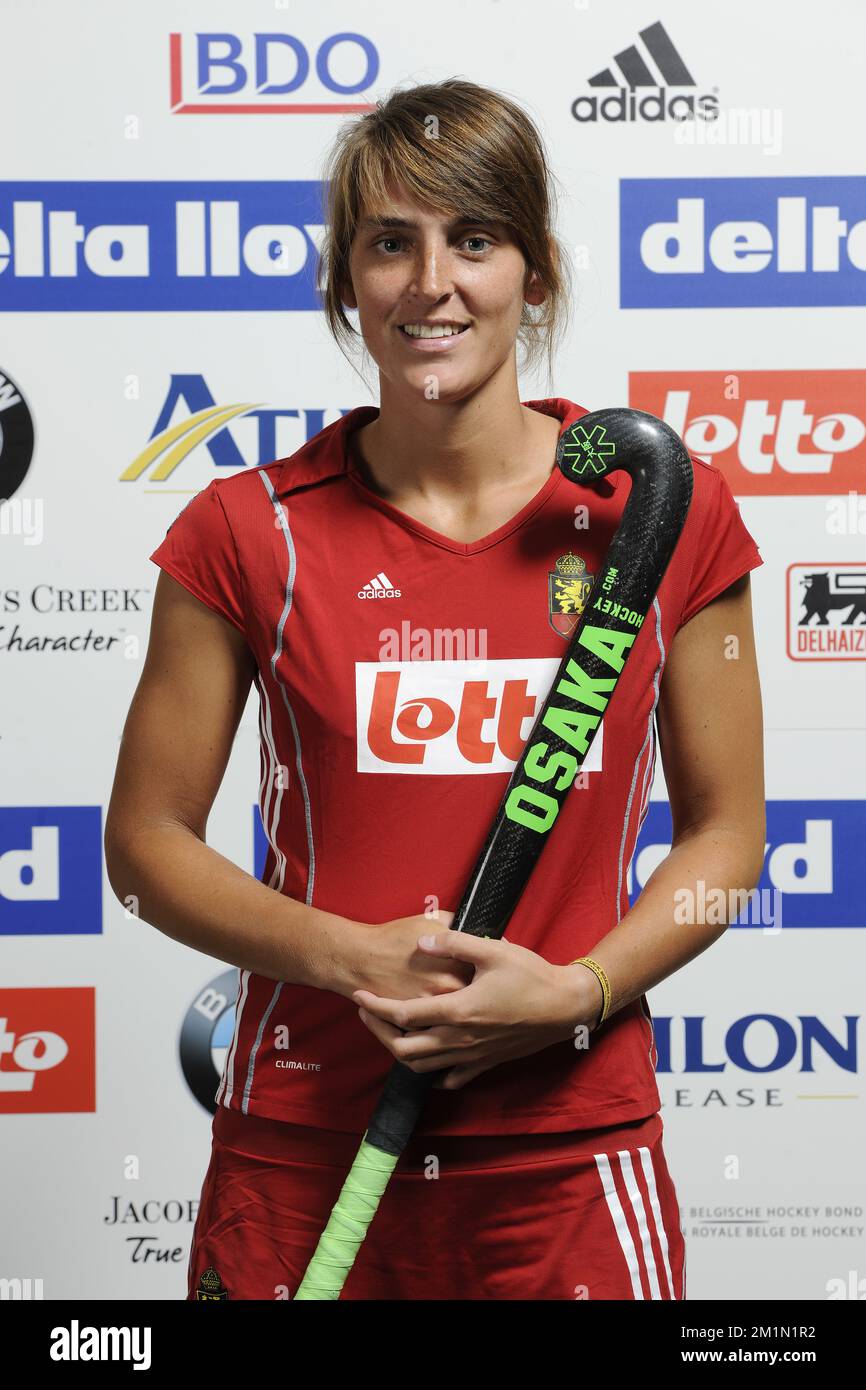 20120718 - BRUXELLES, BELGIQUE: Ce document non daté, distribué par l'Association royale de hockey belge le mercredi 18 juillet 2012, montre le joueur de hockey belge Lieselotte Van Lindt. Les équipes belges de hockey féminin et masculin participeront aux Jeux Olympiques de Londres 2012. DOCUMENT PHOTO DE BELGA Banque D'Images