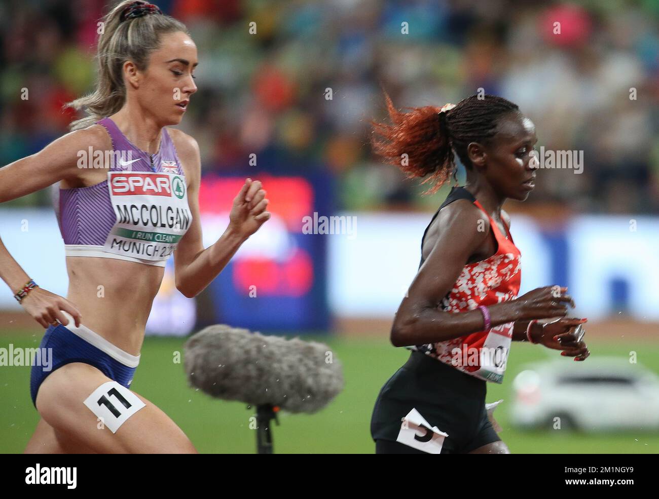 MCCOLGAN Eilish de Grande-Bretagne et CAN Yasemin de Turquie FINALE DES FEMMES 5000M pendant les Championnats d'athlétisme européens 2022 sur 18 août 2022 à Munich, Allemagne - photo Laurent Lairys / DPPI Banque D'Images