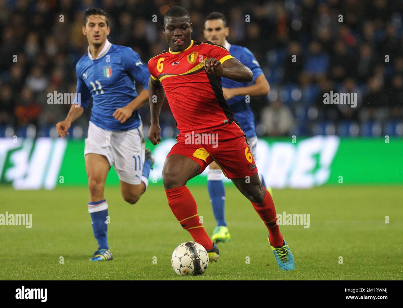 Bernard Junior Malanda-Adje de Belgique photographié pendant le jeu de qualification pour les Européens de moins de 21 ans, dans le groupe 9, entre la Belgique et l'Italie, lundi 14 octobre 2013, à Genk, Belgique. C'est le cinquième jeu sur huit dans la phase de qualification. Banque D'Images