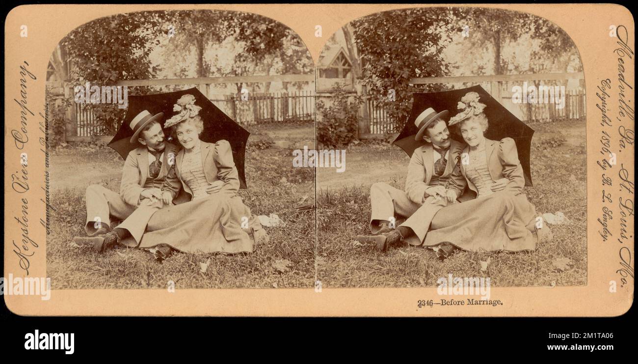 Avant le mariage , les couples, les parapluies Banque D'Images