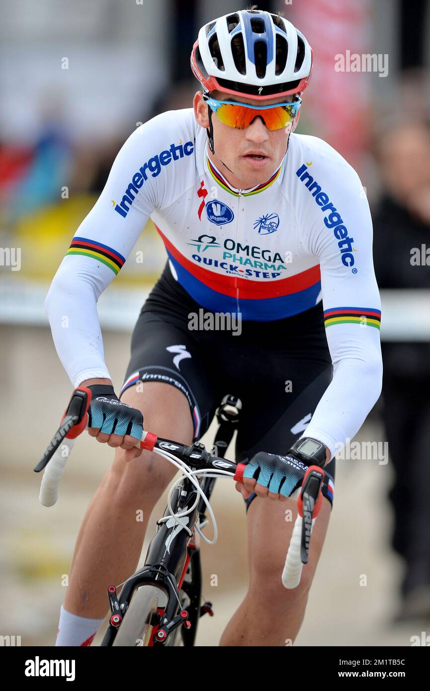 20131130 - MOL, BELGIQUE: Zdenek Stybar tchèque de team Omega Pharma - Quick Step in action lors de l'édition 5th du Cyclocross Boonen & Friends, samedi 30 décembre 2013 à mol. BELGA PHOTO DAVID STOCKMAN Banque D'Images