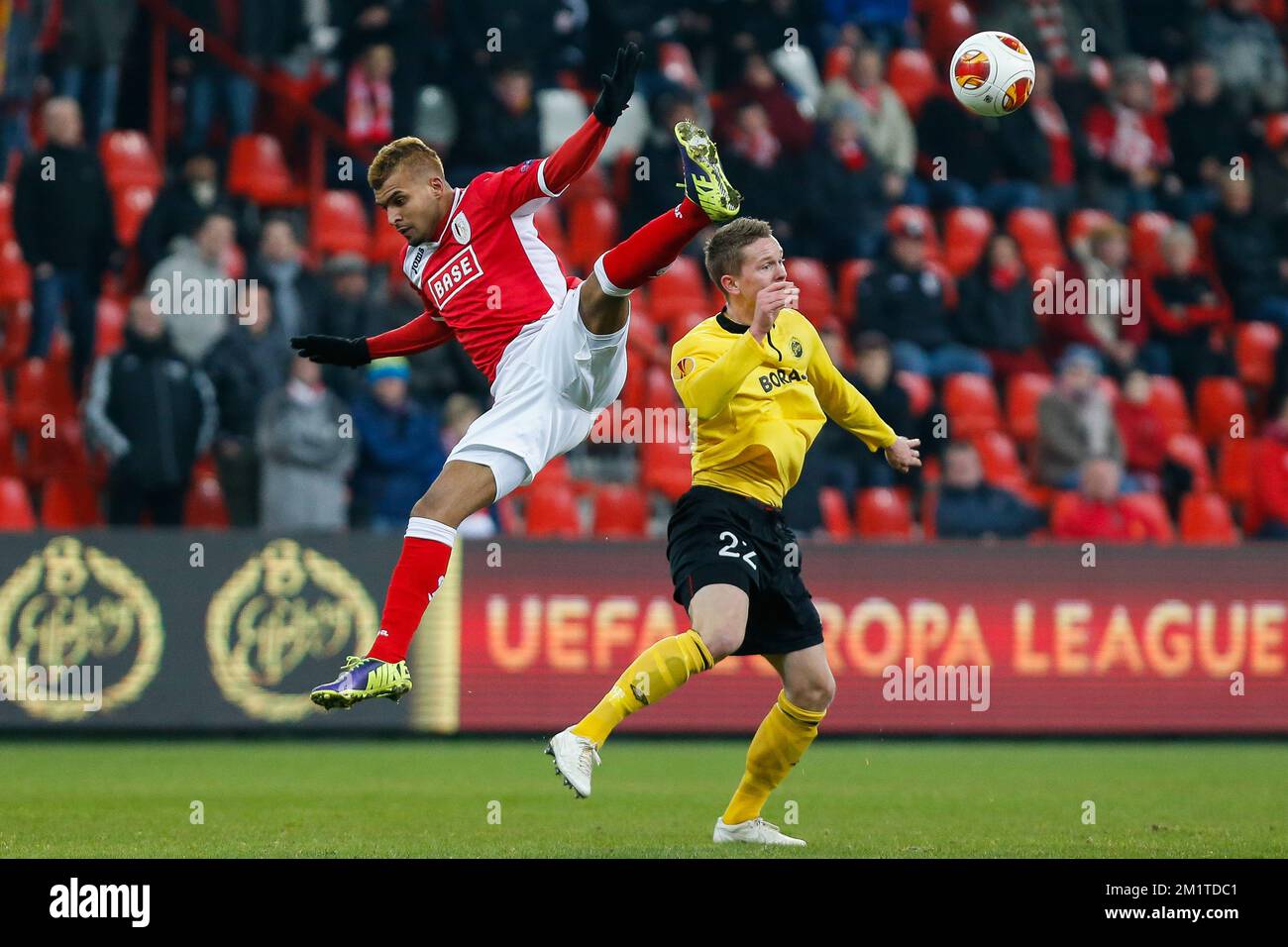 20131212 LIEGE, BELGIQUE Frederic Bulot de Standard et Anton Lans d