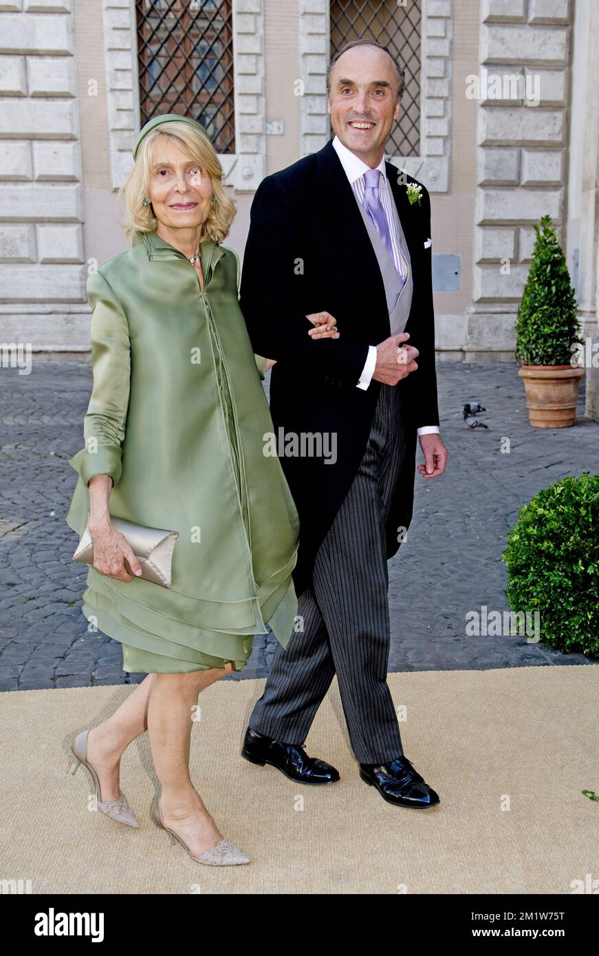 Mariage mariage Royal de Belgique Prince Amedeo et Lili (Elisabetta) Rosboch von Wolkenstein à la Basilique de Santa Maria à Trastevere à Rome, Italie. Banque D'Images