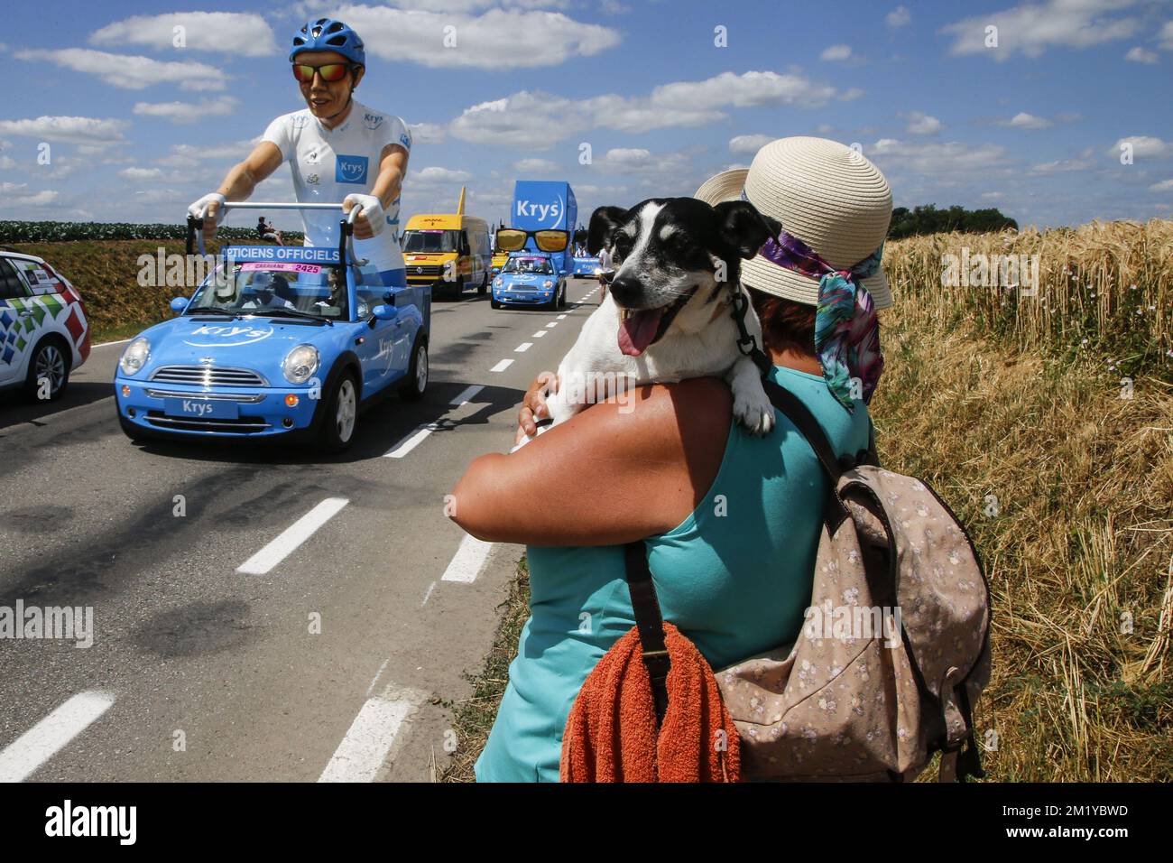 20150706 - TIENEN, BELGIQUE : la caravane publicitaire est photographiée  pendant la phase 3 de l'édition 102nd de la course cycliste Tour de France,  à 159,5 km d'Anvers à Huy, le lundi