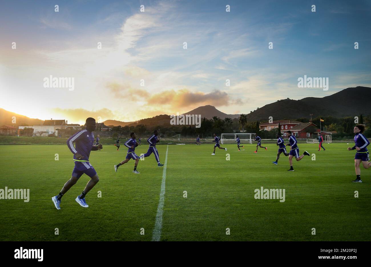 20160107 - LA MANGA, ESPAGNE: Illustration montre la troisième journée du camp d'entraînement d'hiver de l'équipe belge de football de première division RSC Anderlecht, à la Manga, Espagne, jeudi 07 janvier 2016. BELGA PHOTO VIRGINIE LEFOUR Banque D'Images