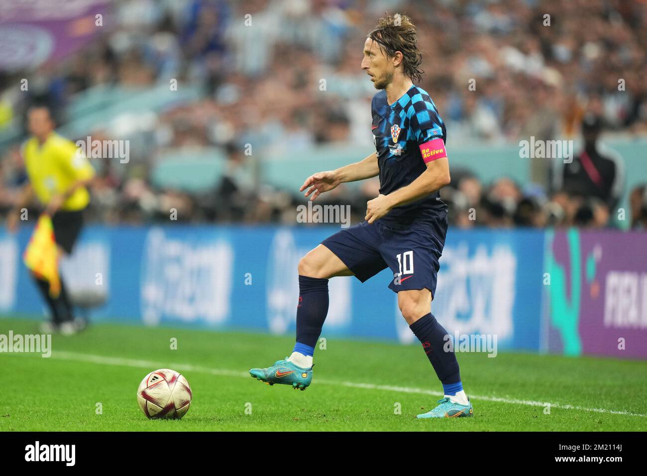 Luka Modric de Croatie lors du match de la coupe du monde de la FIFA, Qatar 2022, demi-finale entre l'Argentine et la Croatie, a joué au stade Lusail le 13 décembre 2022 à Lusail, Qatar. (Photo de Bagu Blanco / Pressinphoto/Sipa USA) Banque D'Images
