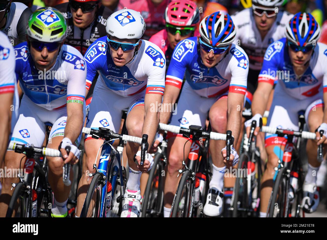 Français Arnaud Demare de FDJ photographié en action lors de la deuxième étape de l'édition 99th de la course de vélo Giro d'Italia, 190km d'Arnhem à Nijmegen, pays-Bas, le samedi 07 mai 2016. Banque D'Images