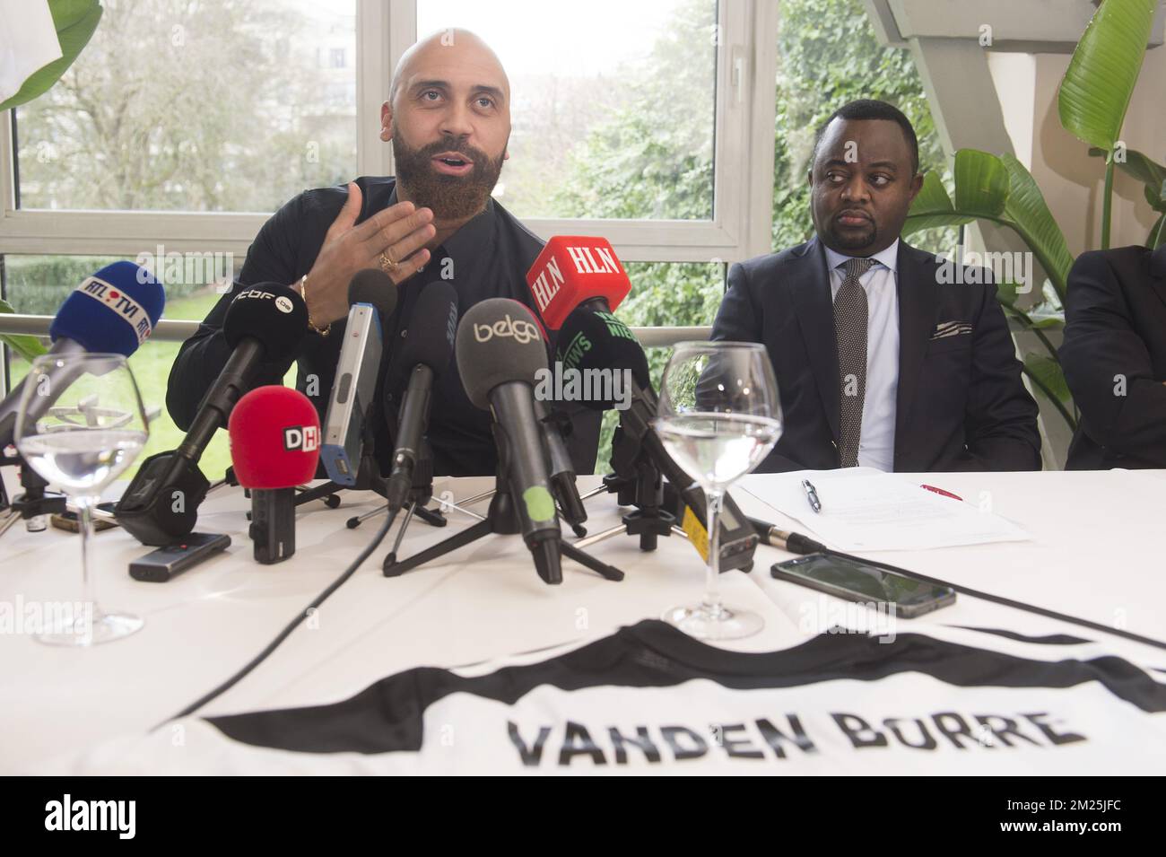 Anthony Vanden Borre et Coco Nkongolo photographiés lors d'une conférence de presse sur la carrière d'Anthony Vanden Borre, le jeudi 02 mars 2017, à Bruxelles. BELGA PHOTO FILIP DE SMET Banque D'Images